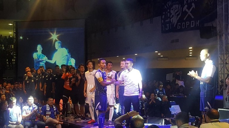 Dendi Santoso Jadi Kapten Arema FC Dendi Santoso Jadi Kapten Arema FC