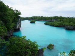 Laguna Tersembunyi Pulau Bair, Masya Allah Cantiknya!