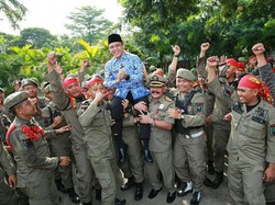 Di HUT Satpol PP, Bupati Anas Minta Penegakan Perda yang Tegas