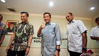 Kick off kompetisi musim baru ini akan dibuka di Stadion Utama Gelora Bung Karno, Jakarta dengan mempertemukan juara bertahan musim lalu, Bhayangkara FC vs Persija sebagai kampiun Piala Presiden 2018.