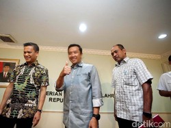 Kick off kompetisi musim baru ini akan dibuka di Stadion Utama Gelora Bung Karno, Jakarta dengan mempertemukan juara bertahan musim lalu, Bhayangkara FC vs Persija sebagai kampiun Piala Presiden 2018.