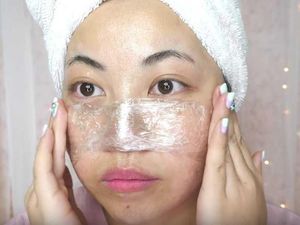 Video Beauty Vlogger Hilangkan Komedo Pakai Vaseline, Hasilnya? Video Beauty Vlogger Hilangkan Komedo Pakai Vaseline, Hasilnya?