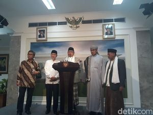 Bertemu Jokowi, Ulama Banten Curhat soal Hoax hingga Pahlawan