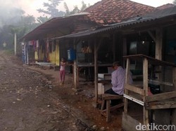 Masih Bertahan di Tengah Meikarta, Kampung Ini Sering Kebanjiran