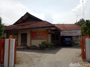 Pasang APK Sendiri, Panwaslu Tegur Tiga Paslon Pilbup Madiun