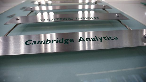 Aksi Cambridge Analytica, Penyesatan ke Pengguna Facebook