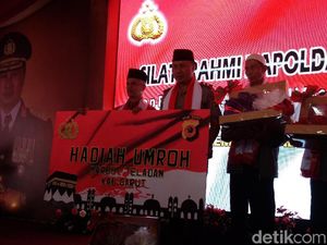 Marbut dan DKM Teladan di Garut Raih Penghargaan Kapolda Jabar