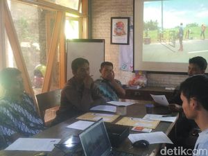 Warga Tolak Pemasangan Portal Pembangunan Bandara Kulon Progo