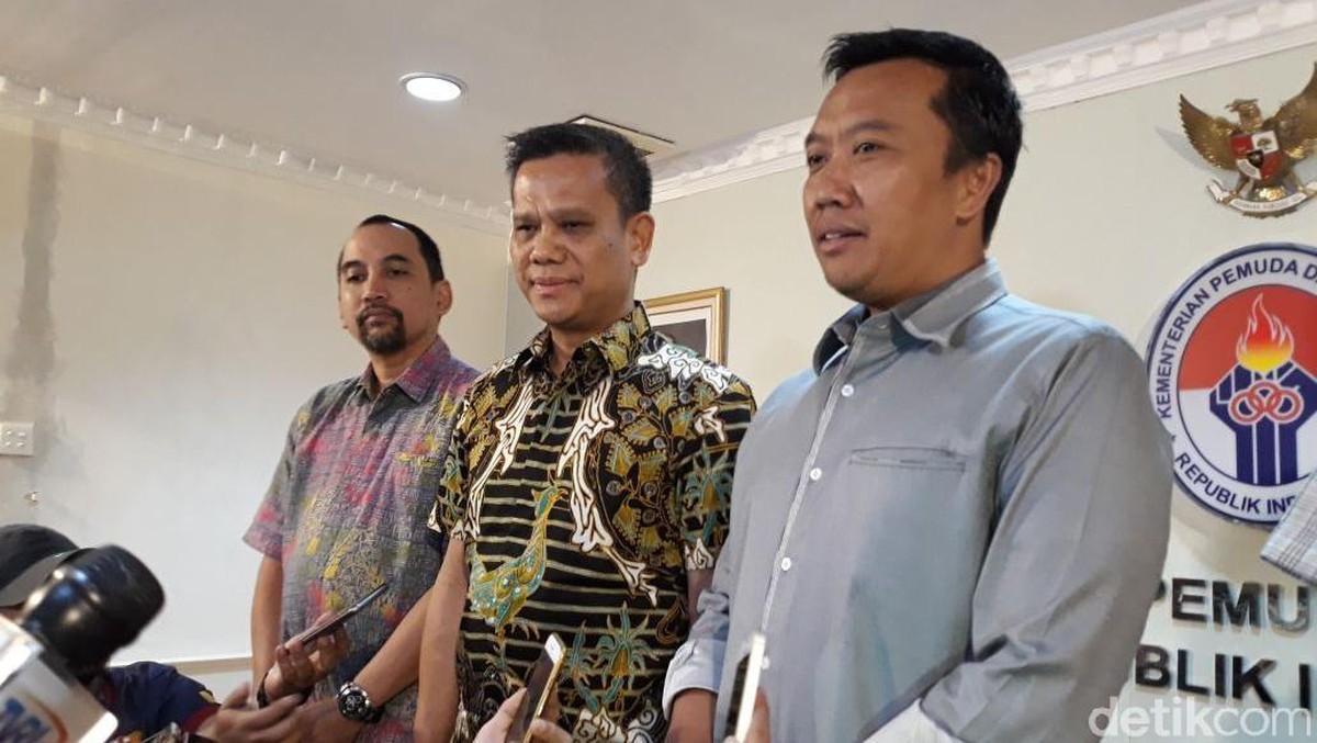 Menpora Imam Nahrawi menggelar pertemuan dengan jajaran PT. Liga Indonesia Baru (Foto: Amalia Dwi Septi/detikSport)