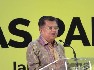 Beri Sambutan di Rakernas, JK Cerita Masa Kelam Golkar