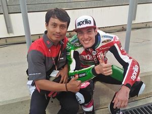 Mugiyono Harap Bisa Tangani Helm Pebalap Indonesia di MotoGP Mugiyono Harap Bisa Tangani Helm Pebalap Indonesia di MotoGP