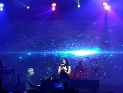 Konser David Foster and Friends di Surabaya Bikin Meleleh