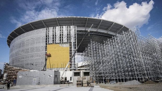 Tribune tambahan di Stadion Ekaterinburg Arena bersifat sementara untuk Piala Dunia 2018. (