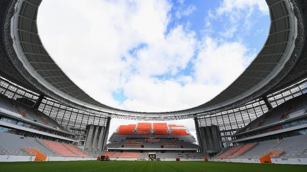 Ekaterinburg Kota Besi di Perbatasan Eurasia