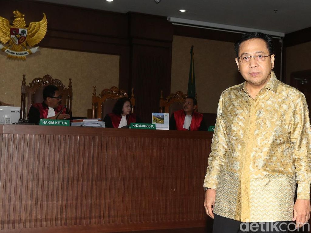 Nyanyian Novanto Seret 10 Nama Baru di Kasus e-KTP Nyanyian Novanto Seret 10 Nama Baru di Kasus e-KTP