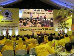 Elektabilitas Stagnan, Golkar Disarankan Tak Malu-malu Jualan Jokowi Elektabilitas Stagnan, Golkar Disarankan Tak Malu-malu Jualan Jokowi