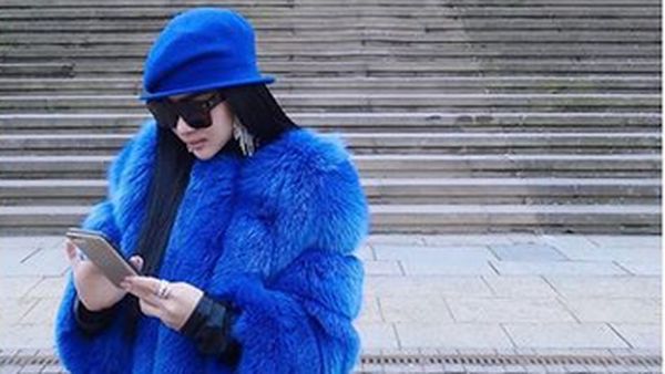 Dihujat usai Foto di Holocaust, Nih Gaya Liburan Syahrini