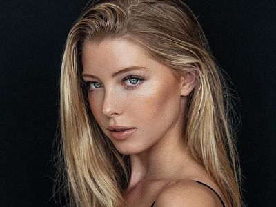 Si Cantik Baskin Champ, Miss Alabama yang Digosipkan dengan Justin Bieber