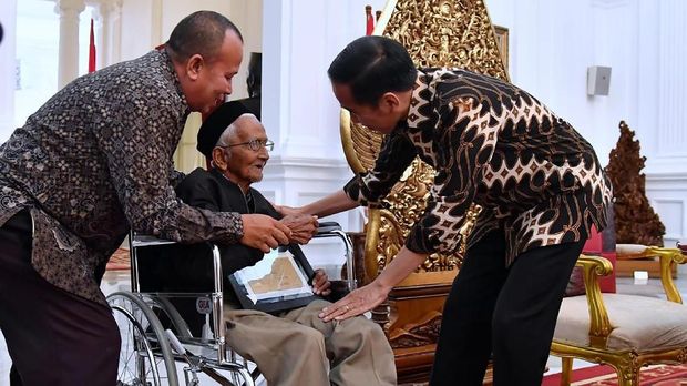 Presiden Jokowi mengamini sejumlah permintaah Nyak Sandang