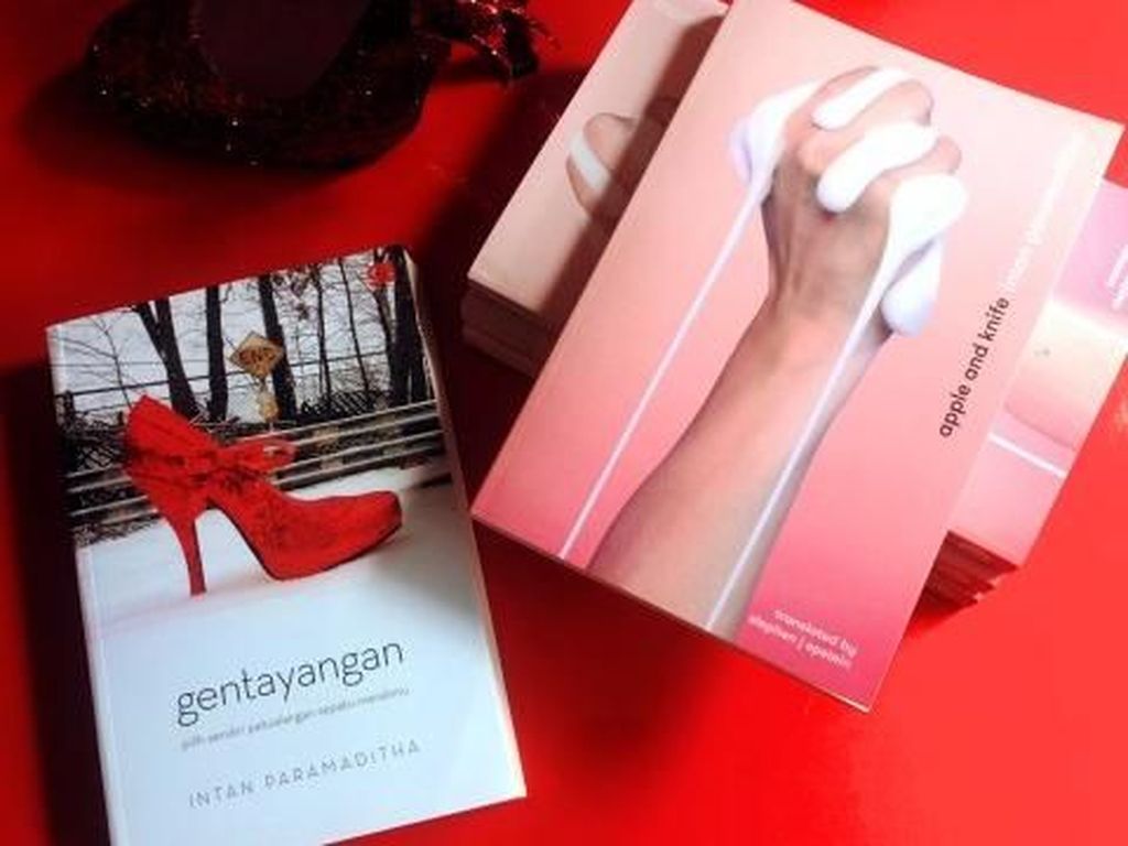 Bangga! Penerbit Inggris Terbitkan Dua Buku Intan Paramaditha Bangga! Penerbit Inggris Terbitkan Dua Buku Intan Paramaditha