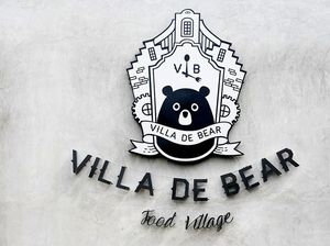 Yuk, Ngopi dan Bertemu Beruang Villy di Kafe Unik dan Artistik Ini!