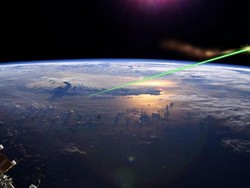 Tiap Tahun Sampah Luar Angkasa Kian Menumpuk, Ini Bahayanya