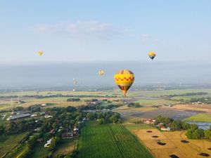 Saat Langit Filipina Diwarnai Balon Udara Saat Langit Filipina Diwarnai Balon Udara