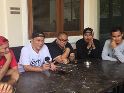 Gelar Konser, Iwa K Gandeng Gading Marten Syuting Klip di Atas Panggung