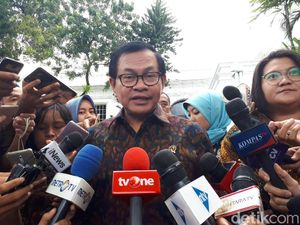 Pramono Anung Bantah Terima USD 500 Ribu Terkait e-KTP Pramono Anung Bantah Terima USD 500 Ribu Terkait e-KTP