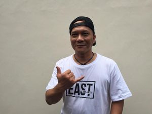 Iwa K Siap Berbagi Cerita di Konser Perayaan 25 Tahun Berkarier Iwa K Siap Berbagi Cerita di Konser Perayaan 25 Tahun Berkarier