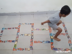 Dulu Saat Kecil, Bunda Suka Main Apa? Dulu Saat Kecil, Bunda Suka Main Apa?