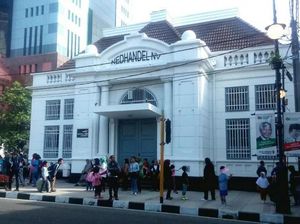 Bandung Rasa Belanda di Jalan Asia Afrika
