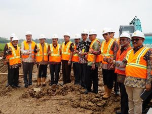 PLN Bangun SUTET 500 kV PLTU Indramayu-Cibatu