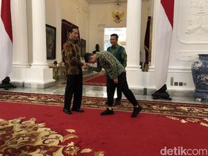 Ditemani Menpora, Egy Maulana Vikri Temui Jokowi Ditemani Menpora, Egy Maulana Vikri Temui Jokowi