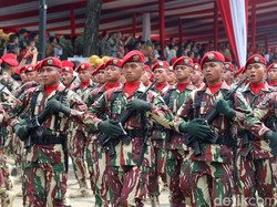 Ketika Kopassus Tak Kebagian Baret Merah