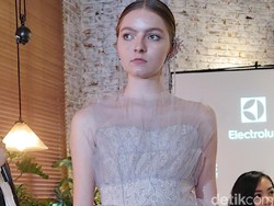 Gandeng UKM, Barli Asmara Rilis Koleksi Batik Jambi dalam Warna Baru