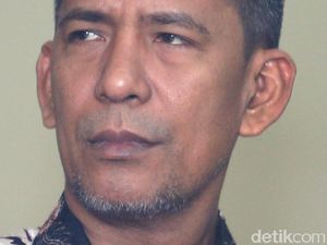 Waka MK Saldi Mengaku Aneh Luar Biasa soal Kepala Daerah Bisa Jadi Capres Waka MK Saldi Mengaku Aneh Luar Biasa soal Kepala Daerah Bisa Jadi Capres