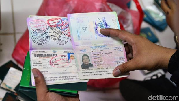 Kantor PT Kensur Hutama (KH) digeledah Bareskrim Polri atas dugaan perdagangan orang ke luar negeri. PT KH bergerak di bidang jasa tenaga kerja migran Indonesia.