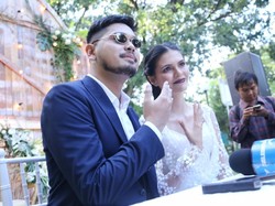 Garden Party Konsep Pernikahan Petra Sihombing dan Firrina Sinatrya