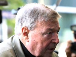 Kardinal Pell Diduga Berbuat Tak Senonoh di Kolam Renang Umum