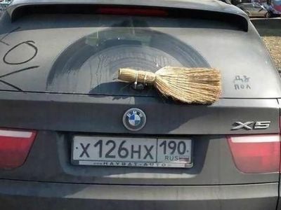 Cara Kocak Memperbaiki Benda Rusak Modal Cekak