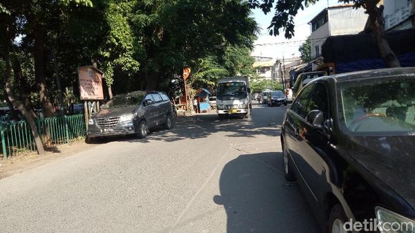 Ini Lokasi Anggota DPRD DKI Ngamuk karena Mobilnya Diderek Dishub