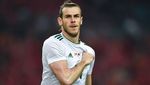 Foto: Bale Pecahkan Rekor Rush di China