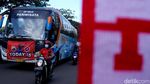 Jakmania Berbondong-bondong ke GBK