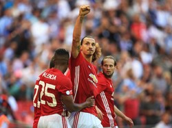 Ibra: MU Bukan Tim Top Jika Gagal Raih Trofi Musim Ini