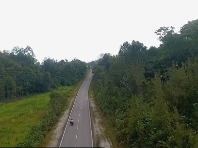 Jalan Perbatasan di Kalimantan, Dulu Rusak Sekarang Mulus
