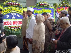 Oki Bawa 7 Seserahan untuk Poppy Sovia, Ada Sepatu Boots Juga