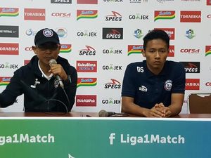 Arema FC Sedang Cari Pelatih Baru