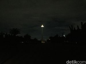Malam Ini Lampu di Monas-Bundaran HI Padam, Begini Penampakannya! Malam Ini Lampu di Monas-Bundaran HI Padam, Begini Penampakannya!