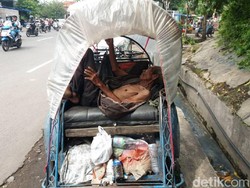 Ke Mana Uang Rp 49 Juta yang Disimpan Asnan di Becaknya?